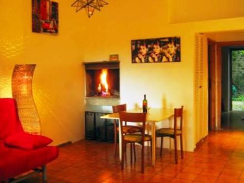 Апартаменты Holiday Home Casa Audrey Trevignano Romano