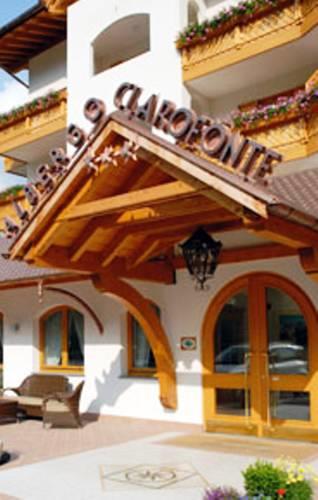 Отель Albergo Clarofonte