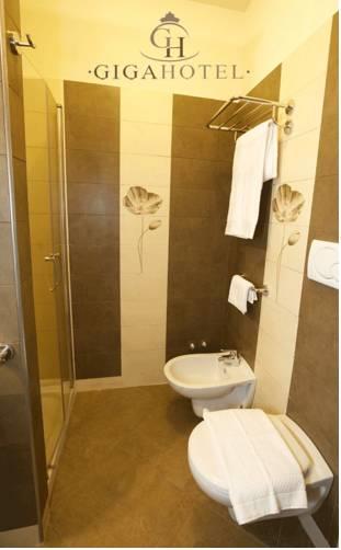 Отель Giga Hotel