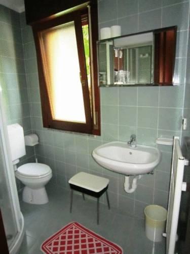 Отель Albergo Ristorante Alla Pineta
