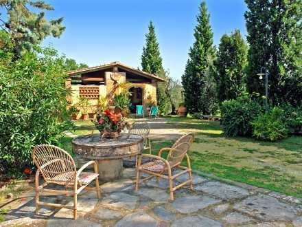 Вилла Holiday Home Podere Rasenna Marti