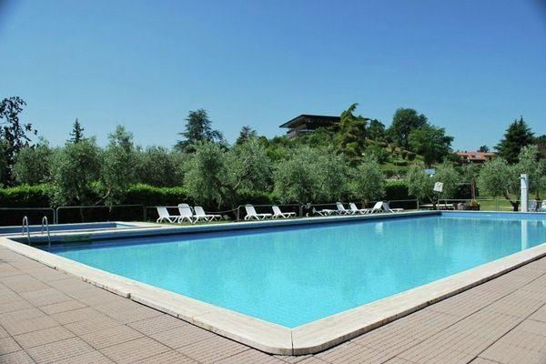 Апартаменты Holiday Homeuno Manerba Del Garda
