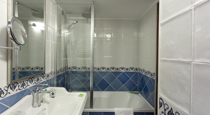 Отель Auberge Saint Pierre