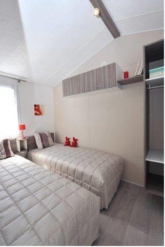 Отель Camping de Brouël