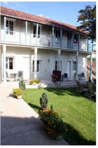 Отель Hotel La Buissonniere