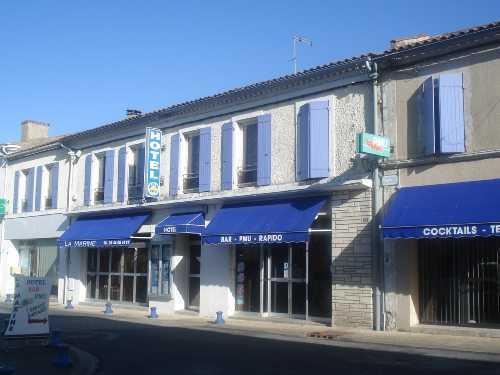 Отель Hôtel La Marine