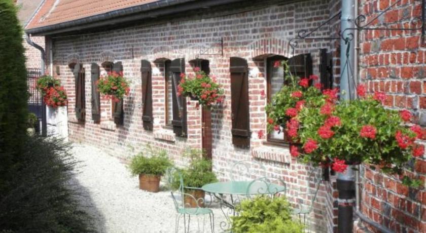 Апартаменты Gite Ferme de la Place