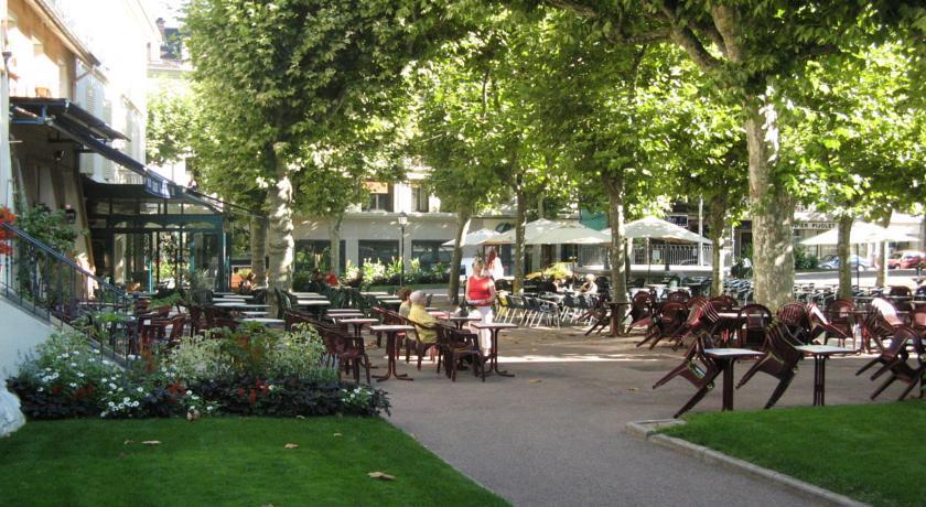 Отель Hotel de la Couronne