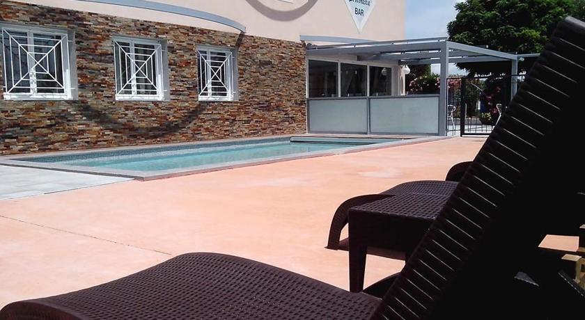 Отель Hôtel Le Monestié