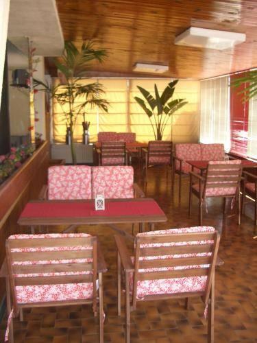 Отель Hôtel Le Marenda