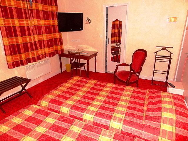 Отель Logis Des 3 Iles