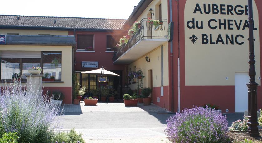 Отель Auberge du Cheval Blanc