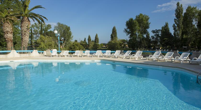 Отель Village Club Camarguais
