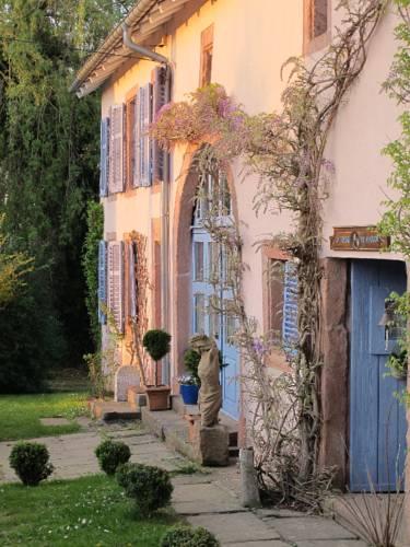 Гостевой дом Chambres d'hôtes La ferme de Marion