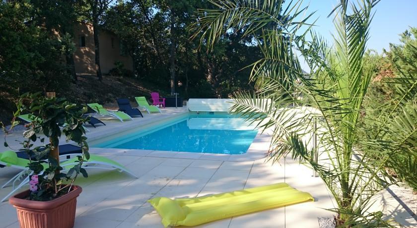 Отель Hotel Les Oliviers