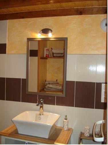 Мини-отель Chambre d'hôtes La Haie Fleurie