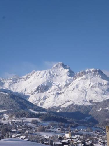 Апартаменты Chalet Grosset