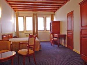 Отель Hotel Losset