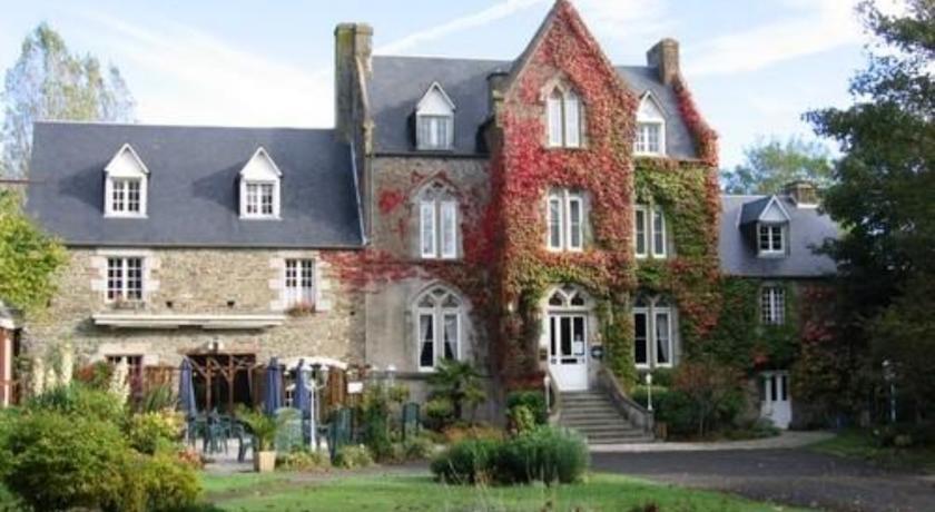 Отель Le Manoir de la Roche Torin