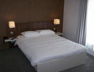 Отель Inter-Hotel Le Coeur D'or