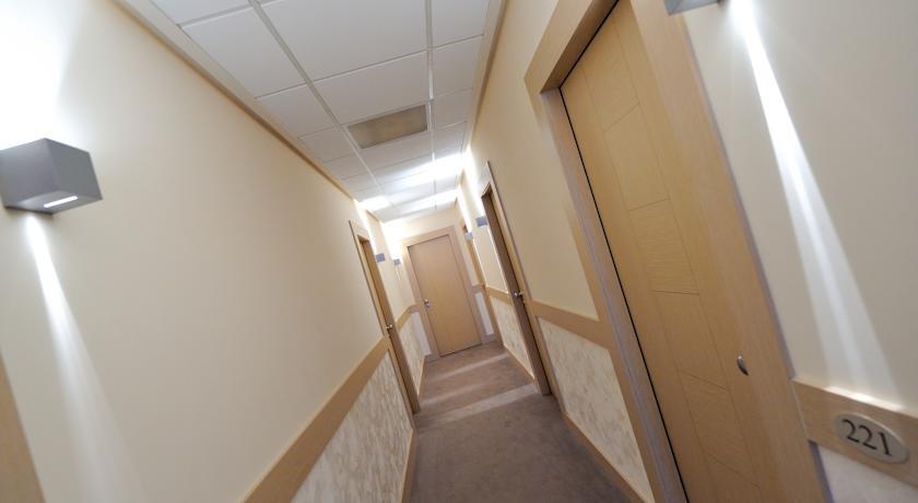 Отель Hotel Frate Sole