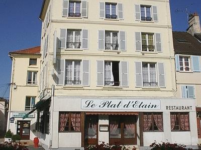 Отель Logis Hotel Le Plat D'etain