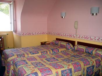 Отель Manoir Hotel