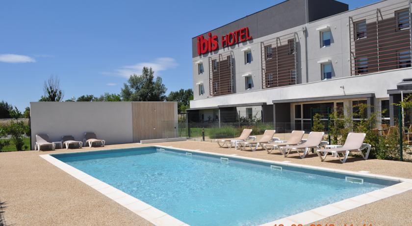 Отель ibis Istres Trigance