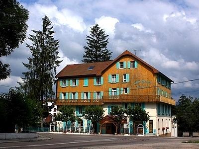 Отель Hôtel des Lacs