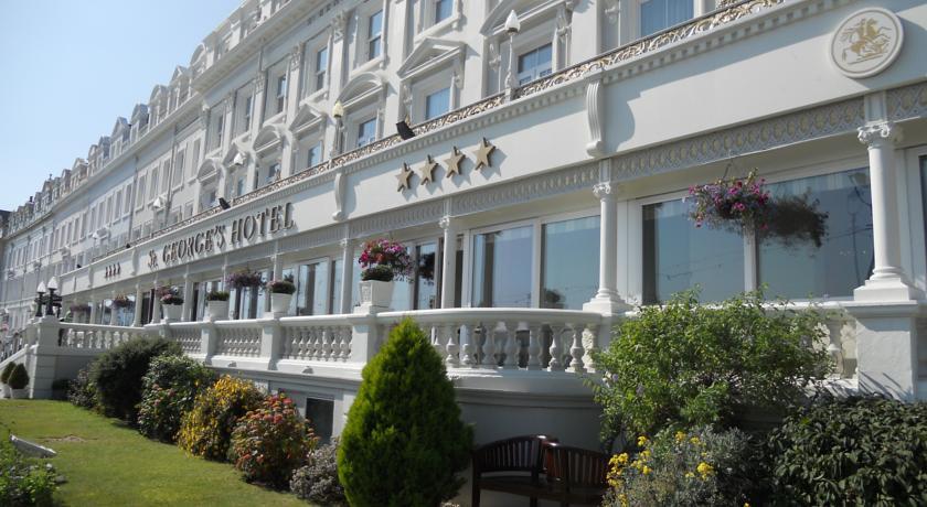 Отель St George's Hotel