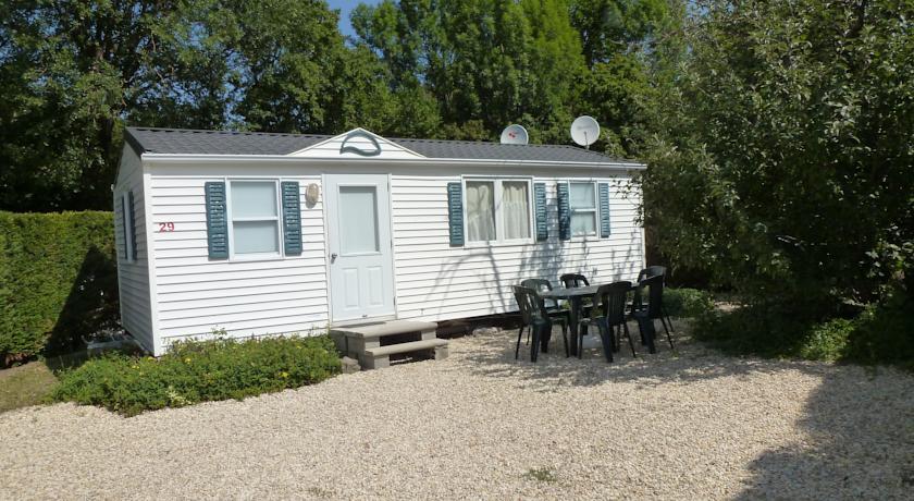 Отель Camping du Bourg