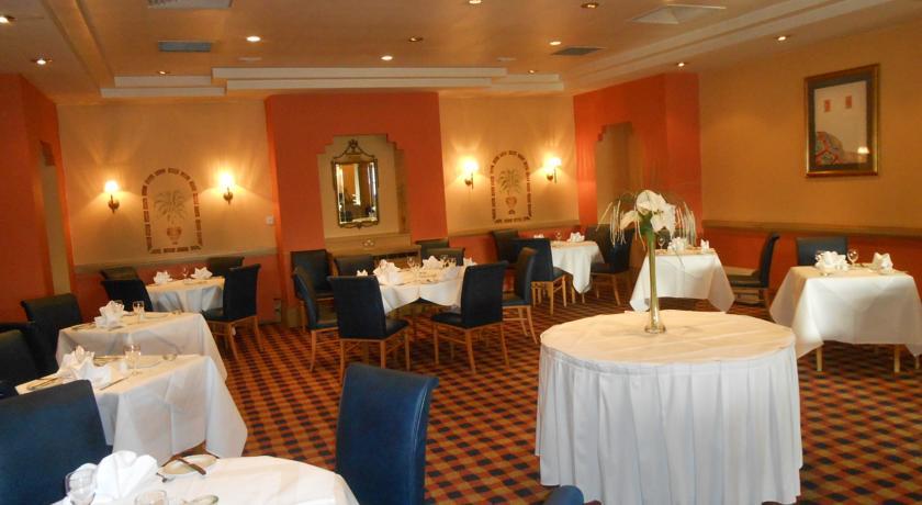 Отель King Malcolm Hotel