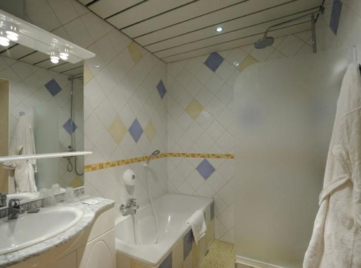 Отель Hôtel Montmirail