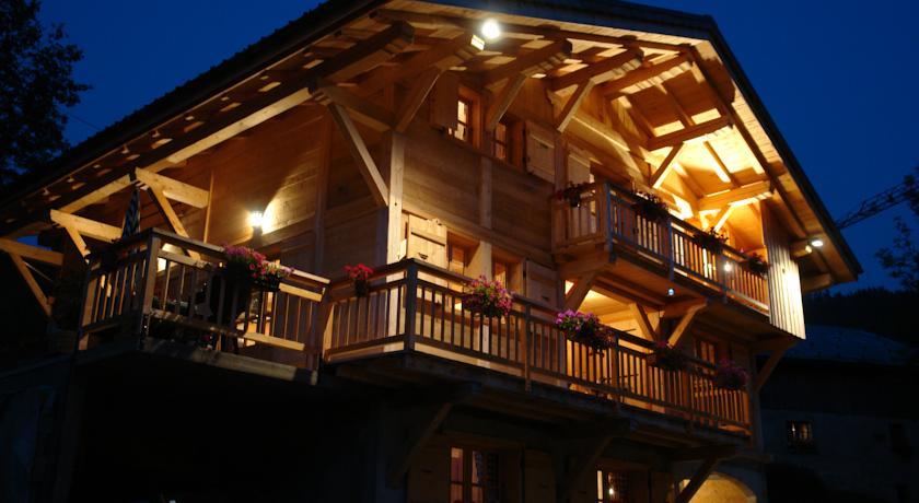 Апартаменты Chalet le Peille