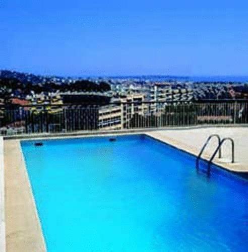Отель Hotel La Cle Du Sud