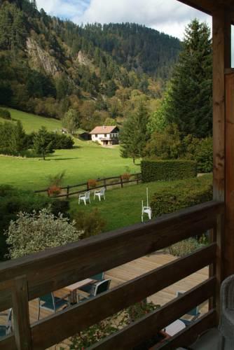 Отель Auberge Du Val Joli