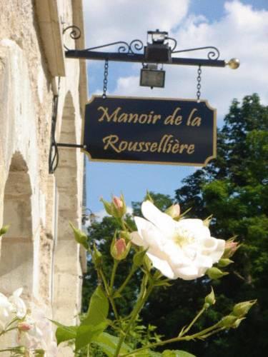 Апартаменты Manoir De La Rousselliere
