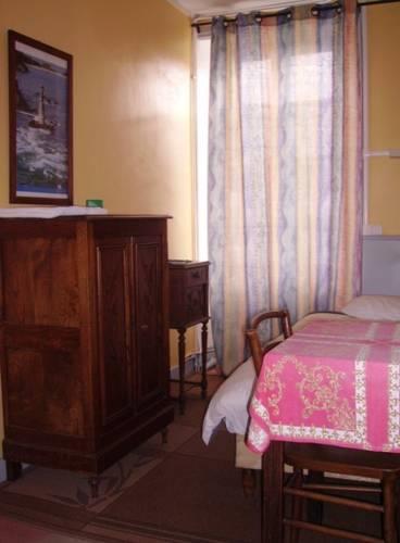 Отель Hotel du Menhir