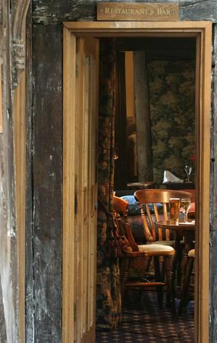 Отель Brook Red Lion Hotel