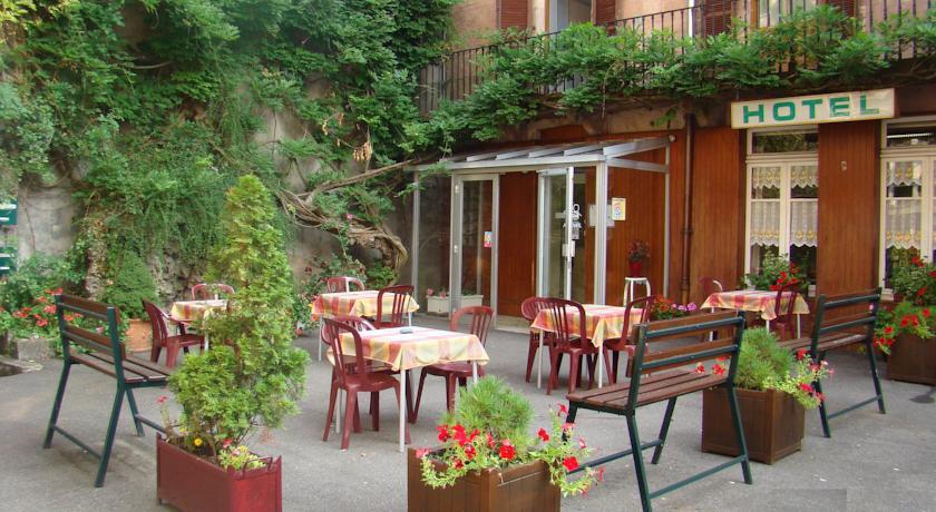 Отель Hotel du Lion Vert