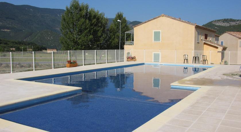 Апартаменты Hameau des Sources