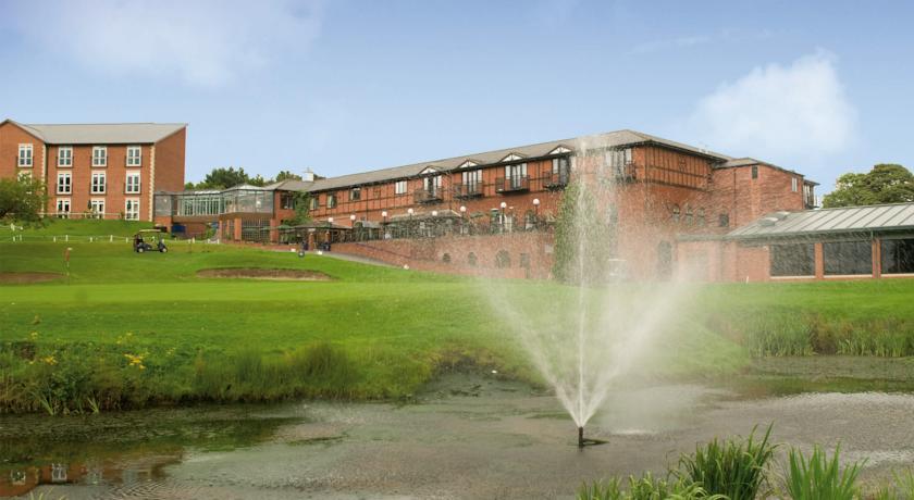 Отель Macdonald Hill Valley Hotel Golf & Spa