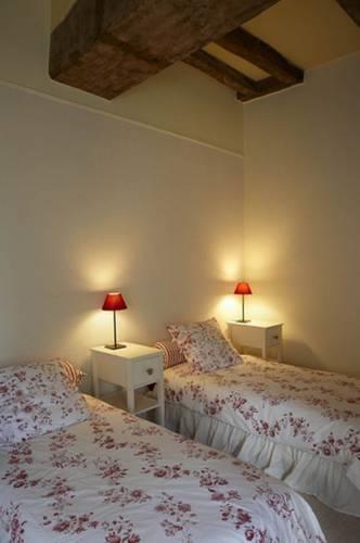 Отель Manoir De Keringant