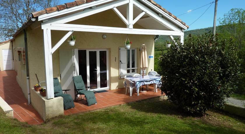 Апартаменты Gites Petite Cantinelle Ménezil