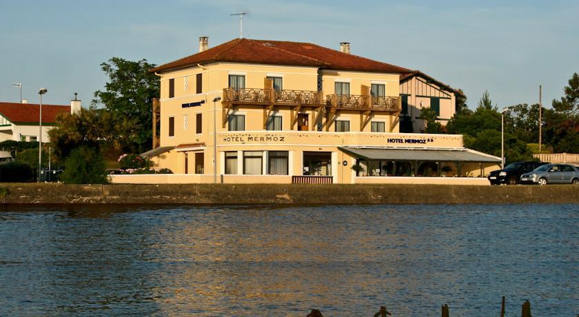 Отель Hôtel Mermoz