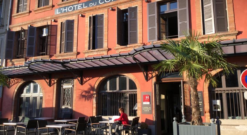 Отель Hôtel du Commerce