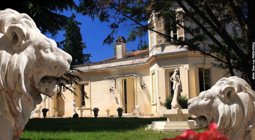 Мини-отель Château la Moune
