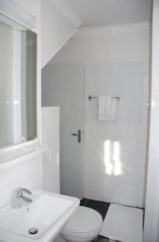 Отель Hotel Le Charleston