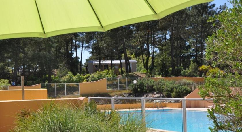 Апартаменты Villas des Pins