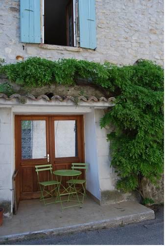 Апартаменты Gîte du Chat Perché